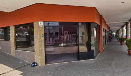 Prédio Comercial para alugar em Jardim Infante Dom Henrique de 224.00m²