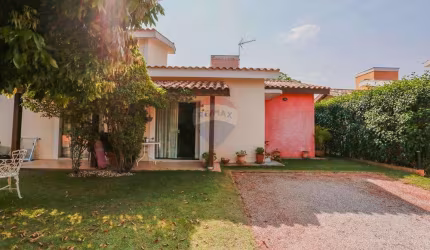 Casa de Condomínio para venda em Araçoiaba da Serra de 61.79m² com 2 Quartos e 2 Garagens