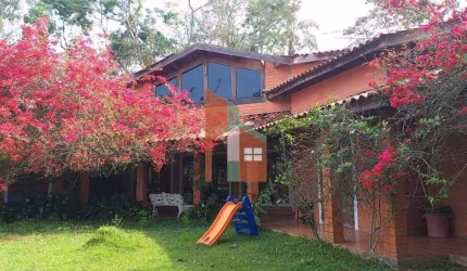 Chácara para venda em Centro de 3230.00m² com 6 Quartos e 4 Suites