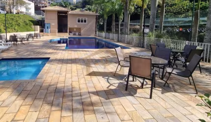 Casa para venda em Jardim Caiapiá de 330.00m² com 3 Quartos e 1 Suite