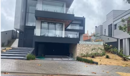 Casa para venda em Condomínio Residencial Alphaville I de 490.00m² com 5 Quartos, 5 Suites e 4 Garagens