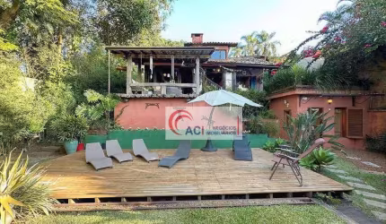 Casa para venda em Vila Santo Antônio de 334.00m² com 5 Quartos, 3 Suites e 3 Garagens