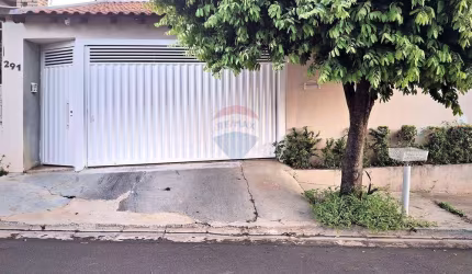 Casa para venda em Jardim Tropical de 183.85m² com 3 Quartos, 2 Suites e 2 Garagens