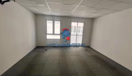 Sala Comercial para venda e aluguel em Centro de 35.00m² com 1 Garagem