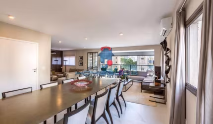Apartamento para venda em Cambuí de 213.15m² com 3 Quartos, 2 Suites e 3 Garagens