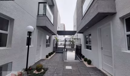 Casa de Condomínio para venda em Centro de 60.00m² com 2 Quartos, 2 Suites e 1 Garagem