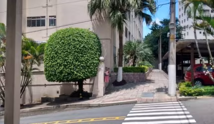 Apartamento para venda em Centro de 95.00m² com 4 Quartos e 2 Garagens