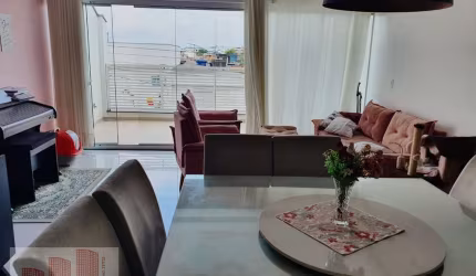 Sobrado para venda em Conceição de 125.00m² com 3 Quartos, 1 Suite e 5 Garagens