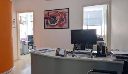 Sala Comercial para venda em Centro de 60.00m² com 1 Garagem