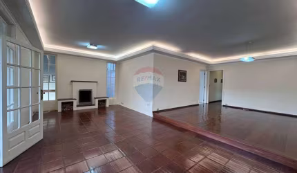 Casa para venda em Santa Luzia de 288.00m² com 4 Quartos, 1 Suite e 3 Garagens