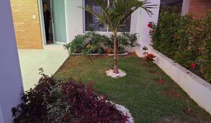 Casa de Condomínio para venda e aluguel em Villa Dorata Residenziale de 144.00m² com 3 Quartos, 3 Suites e 4 Garagens