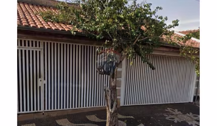 Casa para venda em Jardim Copacabana de 170.00m² com 4 Quartos