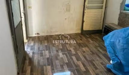 Casa para alugar em Jardim Bom Sucesso de 100.00m² com 2 Quartos e 1 Garagem