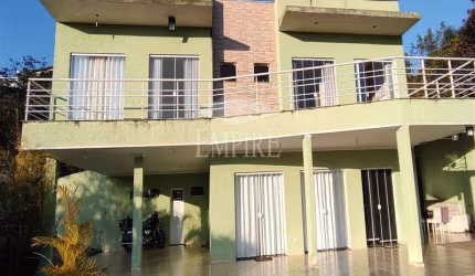 Sobrado para venda em Santa Isabel de 380.00m² com 4 Quartos, 4 Suites e 2 Garagens