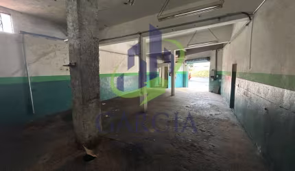 Galpão / Depósito / Armazém para alugar em Jardim Almira de 55.00m²