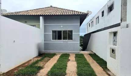 Casa para venda em Jardim Japão (caucaia Do Alto) de 65.00m² com 2 Quartos e 2 Garagens