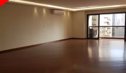 Apartamento para venda e aluguel em Moema de 150.00m² com 3 Quartos, 3 Suites e 3 Garagens