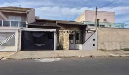 Casa para venda em Jardim Regina de 164.17m² com 4 Quartos e 2 Garagens