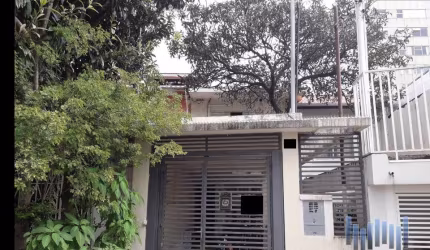 Sobrado para venda em Indianópolis de 129.00m² com 2 Quartos, 1 Suite e 1 Garagem