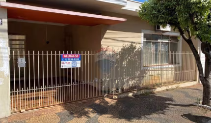 Casa para alugar em Centro de 271.50m² com 3 Quartos