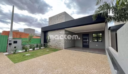 Casa de Condomínio para venda em Jardim Cybelli de 150.00m² com 3 Quartos, 3 Suites e 4 Garagens