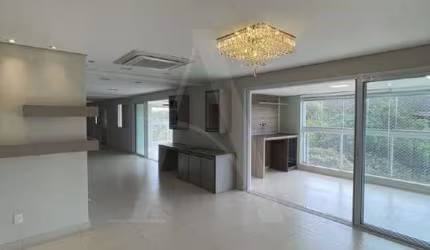 Apartamento para venda em Centro de 260.00m² com 3 Quartos, 3 Suites e 6 Garagens