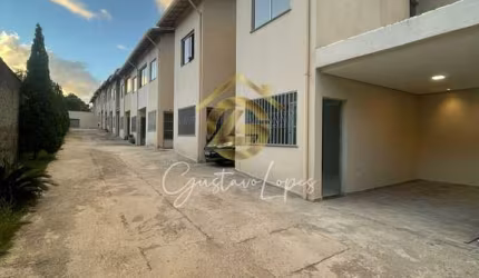 Casa de Condomínio para venda em Duque De Caxias de 134.00m² com 2 Quartos e 2 Garagens