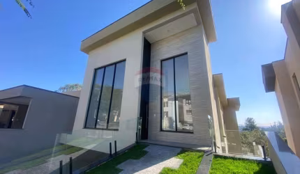 Casa de Condomínio para venda em Suru de 300.00m² com 4 Quartos e 3 Suites