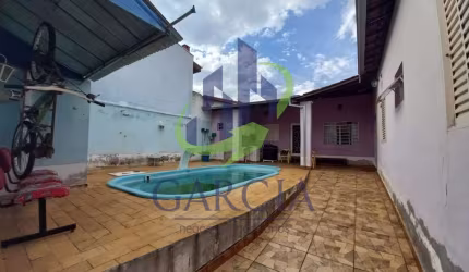 Casa para alugar em Jardim Tabajara de 240.00m² com 2 Quartos, 1 Suite e 2 Garagens