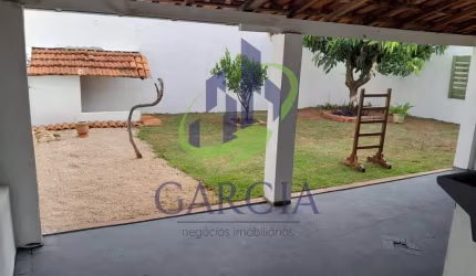 Casa para venda em Cond. Colina Verde de 200.00m² com 2 Quartos, 1 Suite e 3 Garagens