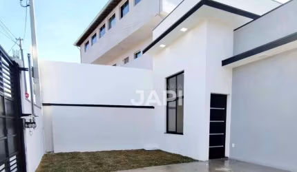 Casa para venda em Jardim Itália de 85.00m² com 3 Quartos, 1 Suite e 2 Garagens