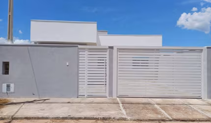 Casa para venda em Residencial Plaza Martin de 115.00m² com 3 Quartos, 1 Suite e 2 Garagens