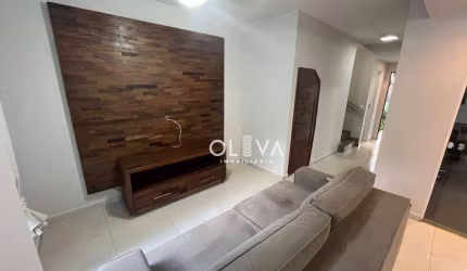 Casa de Condomínio para venda em Green Village Ii de 180.00m² com 3 Quartos, 1 Suite e 2 Garagens