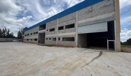Galpão / Depósito / Armazém para venda e aluguel em Condomínio Fazenda Alta Vista de 2000.00m² com 10 Garagens