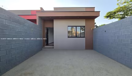 Casa para venda em Botujuru de 154.00m² com 2 Quartos, 1 Suite e 2 Garagens