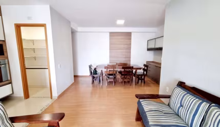 Apartamento para alugar em Vila Vitória de 90.00m² com 2 Quartos, 1 Suite e 2 Garagens