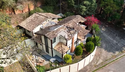 Casa de Condomínio para venda em Caraguatá de 200.00m² com 3 Quartos, 1 Suite e 2 Garagens