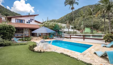 Casa para venda em Recanto Da Lagoinha de 124.00m² com 3 Quartos, 1 Suite e 5 Garagens