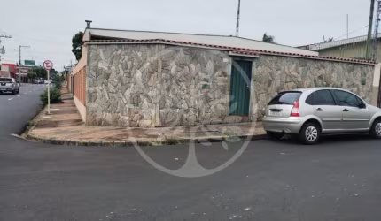 Casa para venda em Campos Elíseos de 300.00m² com 3 Quartos, 1 Suite e 4 Garagens