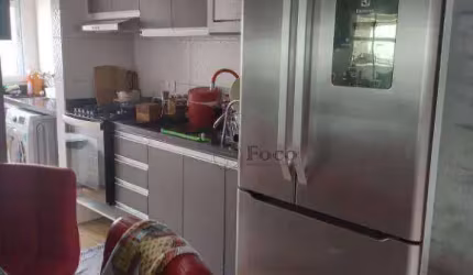 Apartamento para venda em Vila Galvão de 74.00m² com 3 Quartos, 1 Suite e 2 Garagens