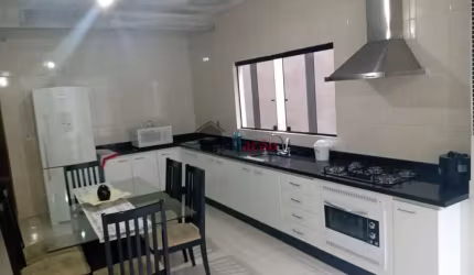 Sobrado para venda em Jardim Jovaia de 150.01m² com 3 Quartos, 1 Suite e 2 Garagens