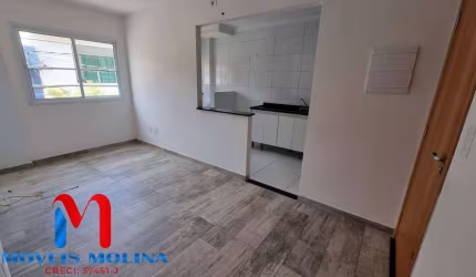 Apartamento para alugar em Olímpico de 55.00m² com 2 Quartos, 1 Suite e 2 Garagens