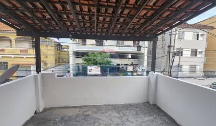 Casa para alugar em Cascadura de 211.00m² com 3 Quartos