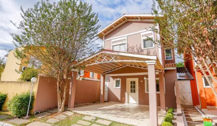 Casa de Condomínio para venda em Além Ponte de 133.00m² com 3 Quartos, 1 Suite e 2 Garagens