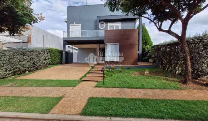 Sobrado para alugar em Residencial E Empresarial Alphaville de 310.00m² com 3 Quartos, 3 Suites e 4 Garagens