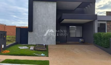Casa de Condomínio para venda em Jardim Valencia de 154.00m² com 3 Quartos, 3 Suites e 4 Garagens
