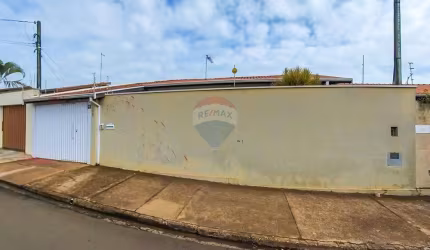 Casa para venda em Loteamento Grossklauss de 83.67m² com 3 Quartos, 1 Suite e 2 Garagens