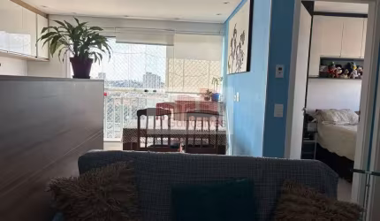 Apartamento para venda em Centro de 44.00m² com 2 Quartos e 1 Garagem