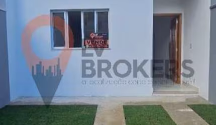Casa para venda em Vila São Paulo de 69.50m² com 2 Quartos, 1 Suite e 1 Garagem