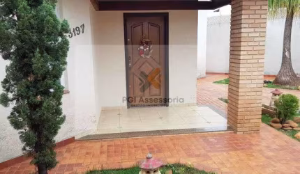 Casa para venda em Jardim Marilú de 120.00m² com 3 Quartos, 3 Suites e 2 Garagens